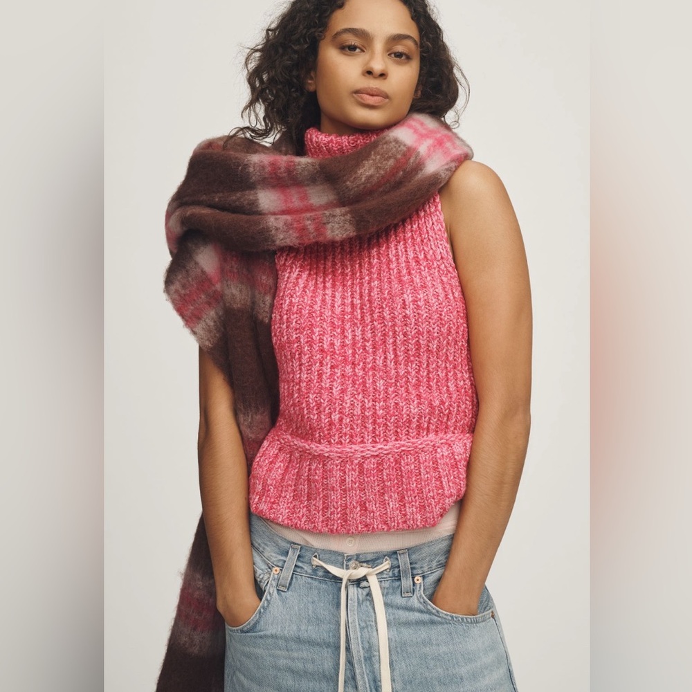 Pilcro Vibrant Pink Sweater